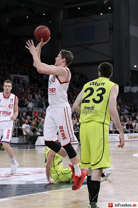 Brose Baskets vs Medi Bayreuth