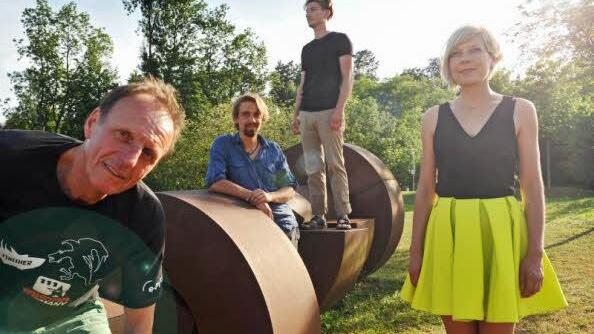 Bernd Wagenhäuser, Jakob Fischer, Felix Forsbach und Brigitta Muntendorf als Initiatoren des "Tags der Performance".  Foto: Jürgen Schabel