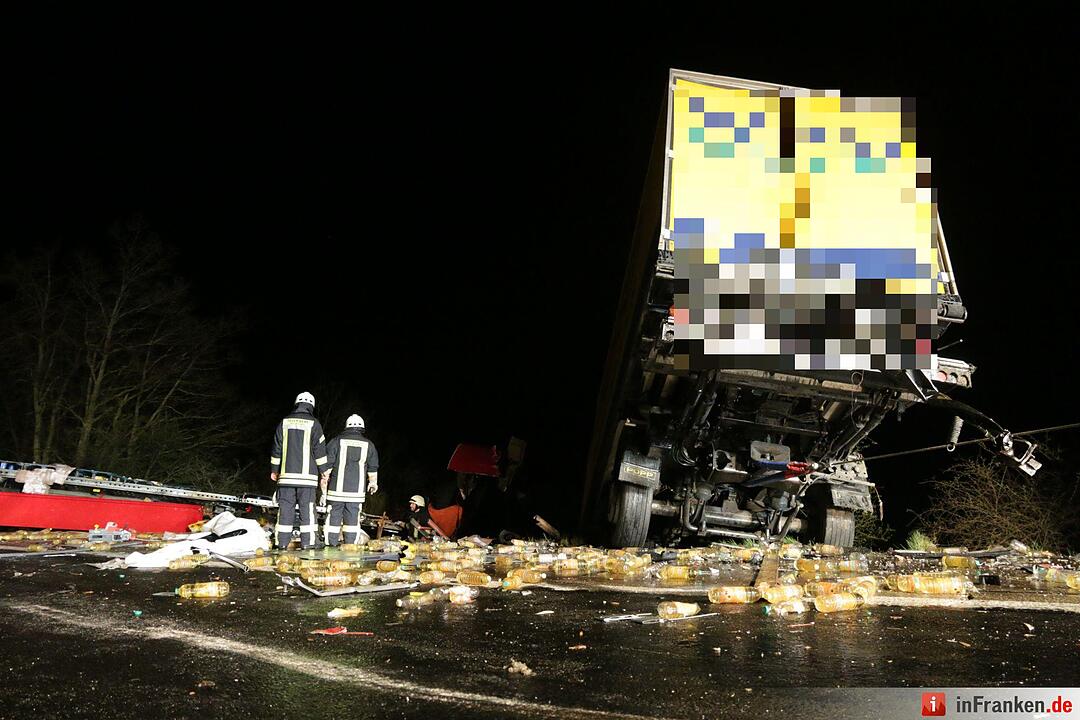 Lkw-Unfall auf A3: Vollsperrung