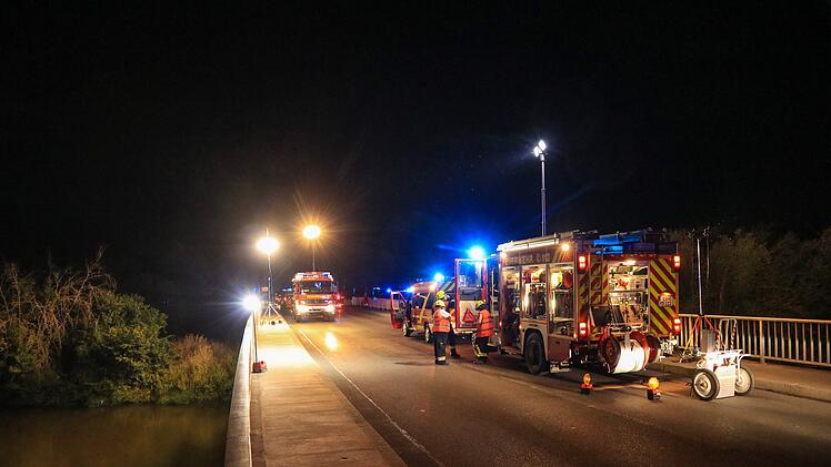 Gro&szlig;einsatz f&uuml;r Wasserrettung: Einsatzkr&auml;fte