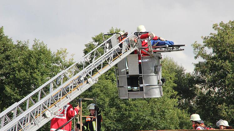 Feuerwehrübung. in Münnerstadt. Foto: Heike Beudert