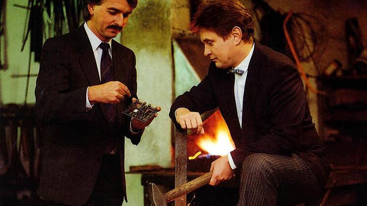 Vergangenheit: Die Firmengründer Bernd Cyris (†/links) und Hans-Jürgen Päsler (rechts) - hier auf einem Bild aus den achtziger Jahren - schmiedeten aus kleinen Anfängen ein erfolgreiches IT-Unternehmen. Foto: Bernd Meile