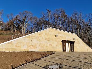 Coburg: Hitzeperioden sorgen für Trinkwasserknappheit - Wie wird die Versorgung gesichert? Coburg: Hitzeperioden sorgen für Trinkwasserknappheit - Wie wird die Versorgung gesichert?
