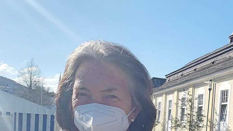 Die Impfaktion im Impfzentrum Tattersall sieht Susi Vorndran als gute Chance für Menschen, die sich ohne Anmeldung impfen lassen wollen.