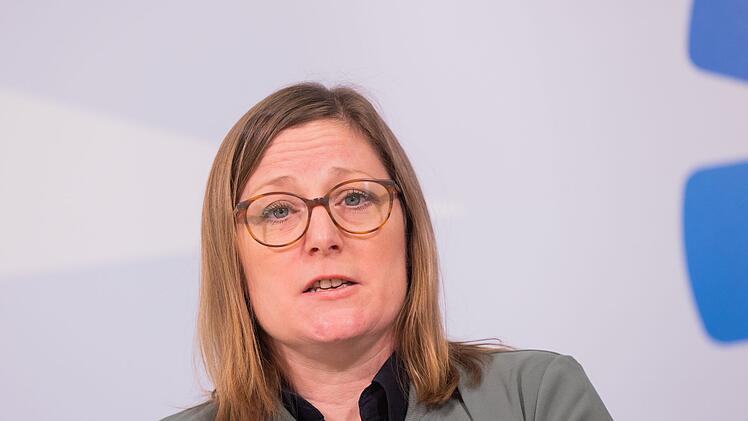 Studie - Erste sexuelle Erfahrungen von Jugendlichen