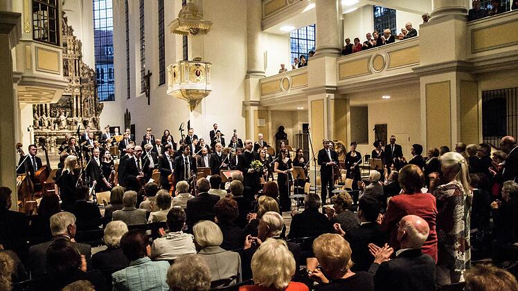Impressionen vom Sinfoniekonzert in der Coburger MorizkircheFoto: Jochen Berger