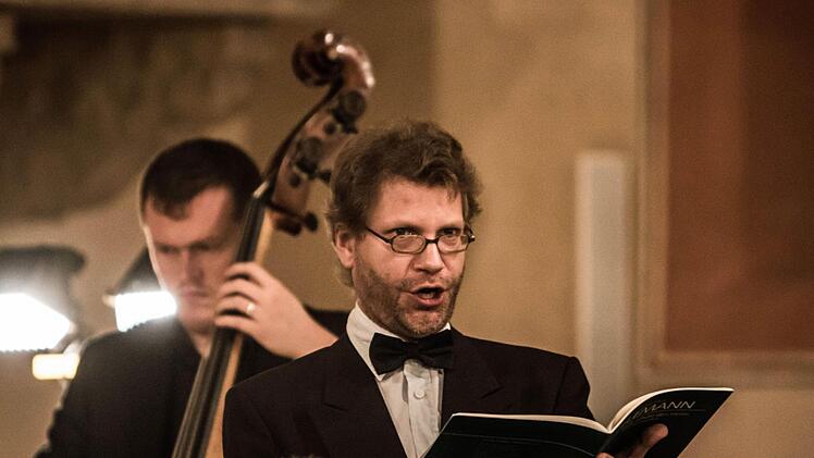 Impressionen vom Adventskonzert in Neustadt mit der Kantorei St. Georg: Christian Seidel (Bass)Foto: Jochen Berger