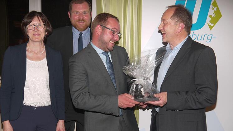 Impressionen von der Nominierungsversammlung der CSU und des Landvolks im Hotel Steiner in Großheirath.Foto: Berthold Köhler
