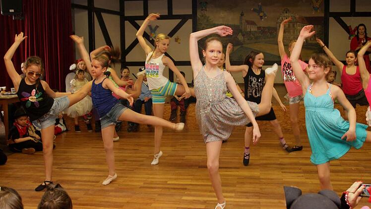 Die "Magical Cats" bei ihrem Auftritt. Foto: Günther Geiling