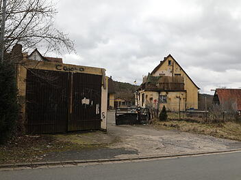 Trotz Pandemie und Infektionsschutzgesetz: Zahlreiche Personen besuchen den Drachenlord