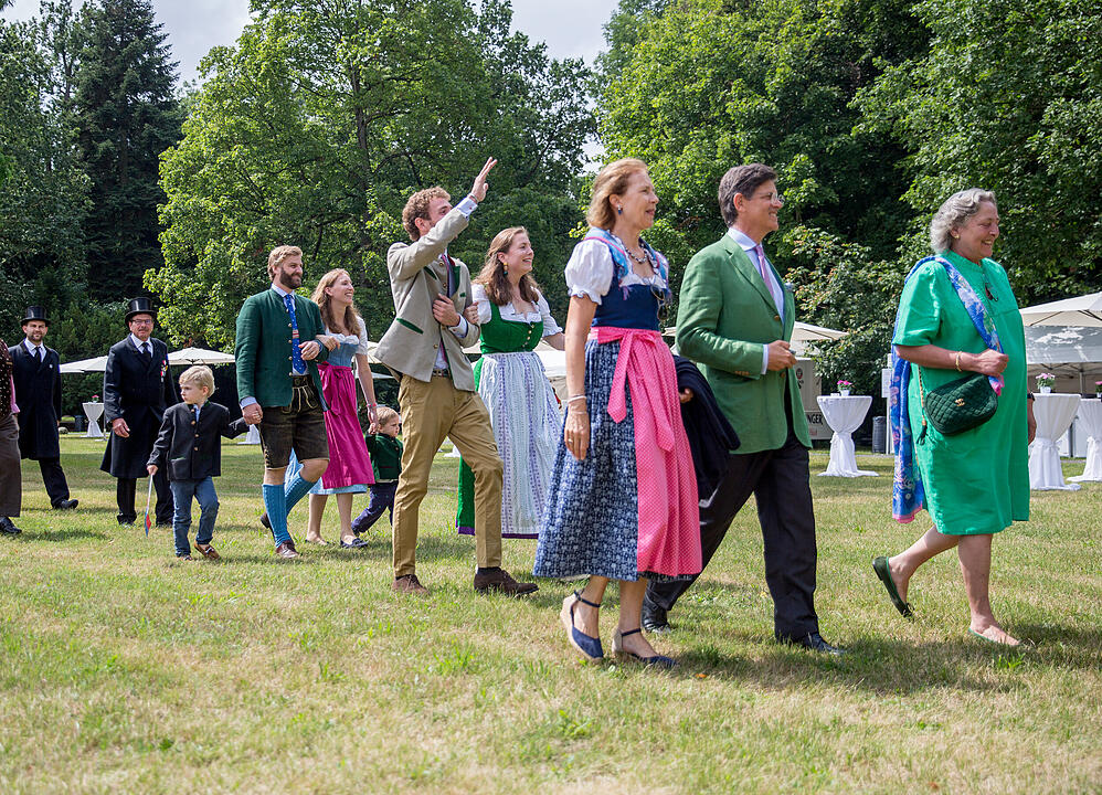 Heimf&uuml;hrung der Braut des F&uuml;rsten Castell-R&uuml;denhausen