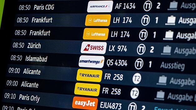 Ankunft Charterflug mit Afghanen aus Islamabad