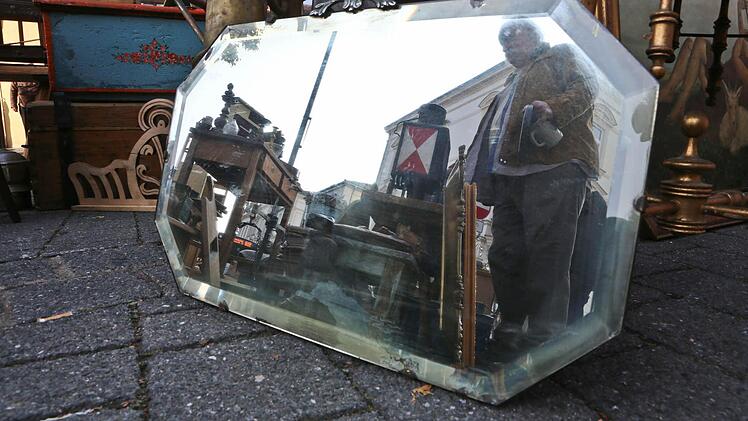 Antikmarkt Bamberg 2014 Foto: Barbara Herbst