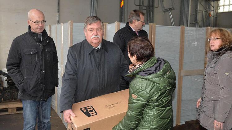 Jakobus Kötzner (links, Frensdorf) lässt Max-Dieter Schneider (Ebrach) den Vortritt. Foto: Rinklef