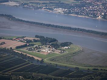 Gef&auml;ngnis Hahn&ouml;fersand