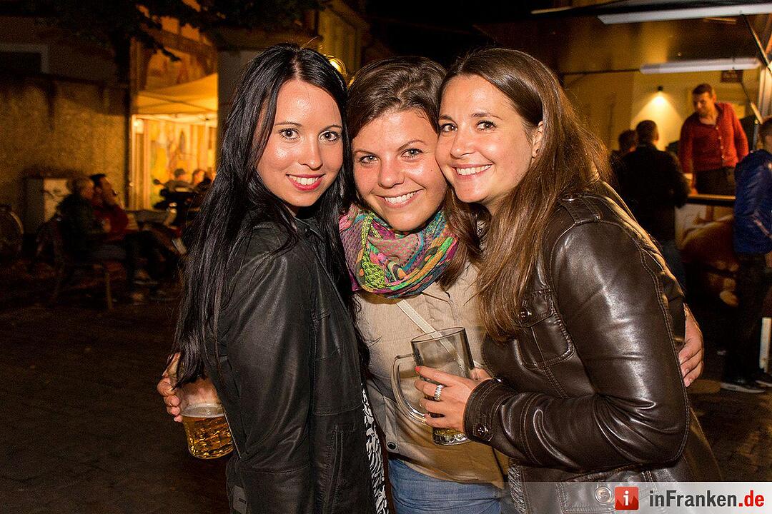 Sandkerwa: Partyfotos