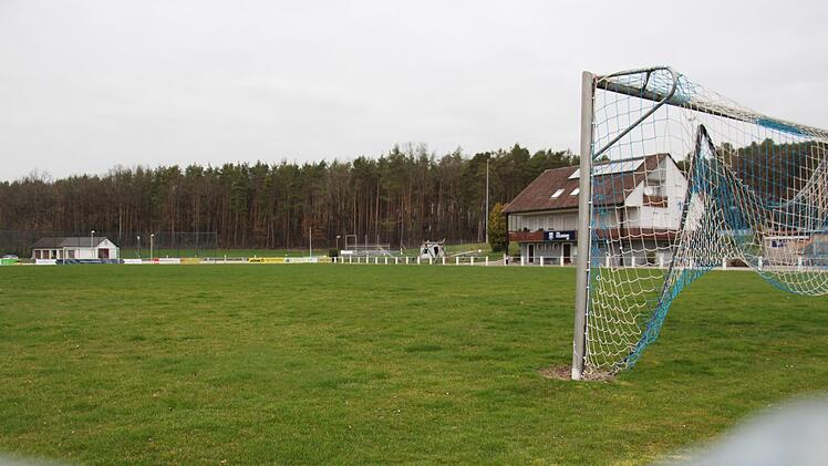 Ausgangsbeschränkung wegen des Coronavirus:  Kein Training, kein Spiel  bei der  SpVgg Etzelskirchen.  Foto: Christian Bauriedel