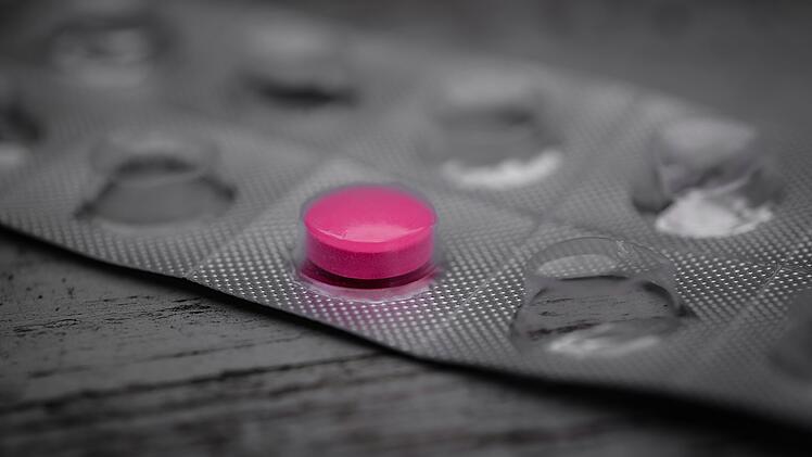 W&uuml;rzburg: Arzneimittelversorgung gef&auml;hrdet? Uniklinikum l&auml;dt zu Diskussionsrunde ein