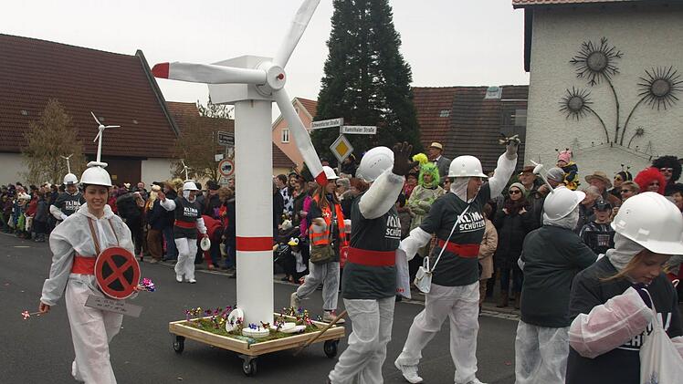 Impressionen vom Faschingszug in Ebenhausen 2016 Foto: Stefan Geiger
