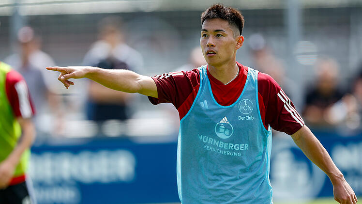 Trainingsstart des 1. FC Nürnberg - Neuzugang Daichi Hayashi