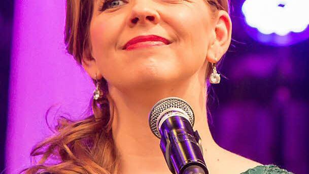 Impressionen vom Coburger Klassik-Open-Air im Rosengarten: Betsy HorneFoto: Albert Höchstädter