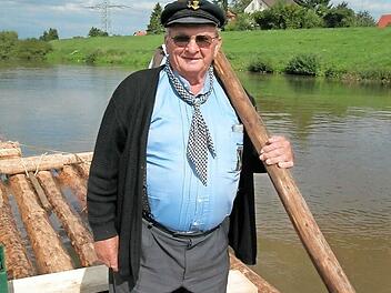 Ehrenfloßmeister Andreas Müller wird am Donnerstag 80 Jahre alt.  Foto: Gerd Fleischmann