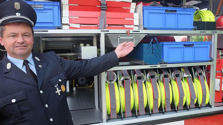 Fahrzeugweihe in Obererthal  Foto: Gerd Schaar