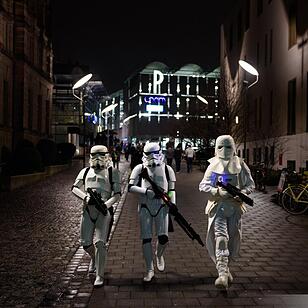 Star Wars Fans feiern Filmstart in Nürnberg