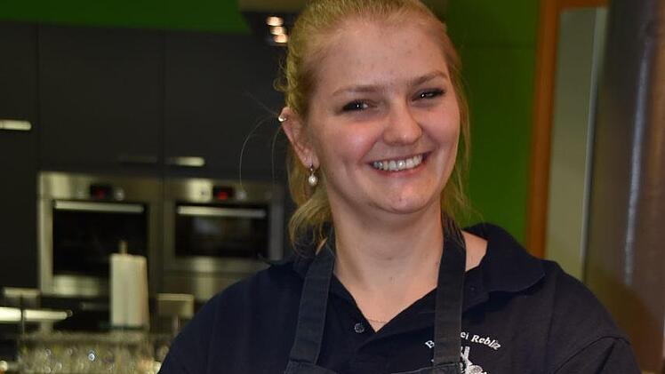 Jana Neubert war letztes Jahr Bierprinzessin und schwang dieses Mal die Kochlöffel im Mupäz. Foto: Uschi Prawitz