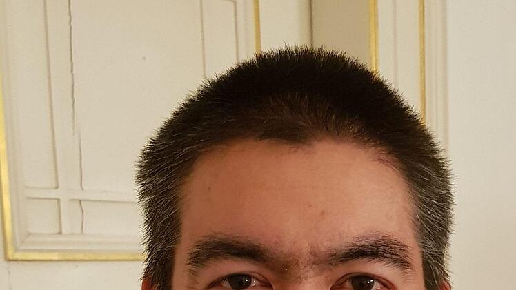 Oliver Scholz - Verwaltungsfachangestellter:"Es war eine schöne, interessante Inszenierung. Ich hoffe das spricht sich rum, so dass sich mehr Leute als in der Premiere das Stück ansehen werden."Foto: Tobias Schmitt