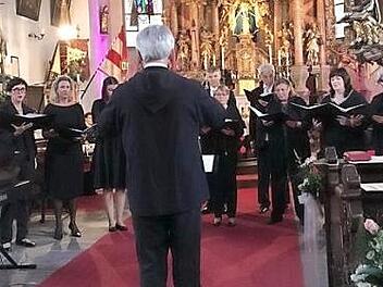 Chorkunst in Vollendung bot das Vokalensemble "Maria vom Guten Rat" bei seinem Benefizkonzert am Samstagabend sowie beim sonntäglichen Gottesdienst in Glosberg.  Foto: privat