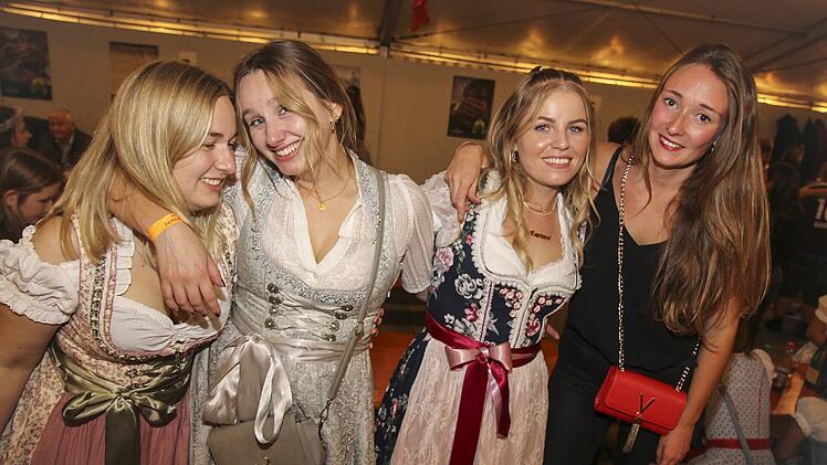 Abtswinder Weinfest 2022: Das sind die schönsten Bilder vom Eröffnungstag