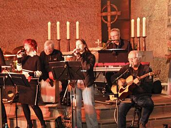 Unser Bild entstand bei einem Konzert der Musikgruppe Jericho in der St. Michaelskirche in Hammelburg im vergangenen Jahr.