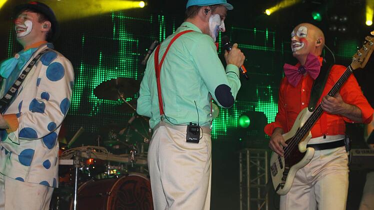 Die "Swagger" sorgten für gute Stimmung in der Festhalle.  Foto: Michael Wunder