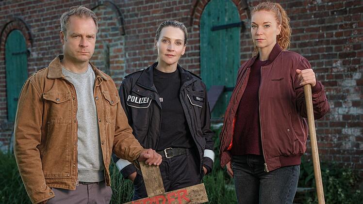Hauke Jacobs (Hinnerk Sch&ouml;nemann), Hannah Wagner (Jana Klinge, Mitte) und Jule Christiansen (Marleen Lohse) ermitteln in zwei neuen F&auml;llen. Und es wird, wie soll es anders sein, m&ouml;rderisch!