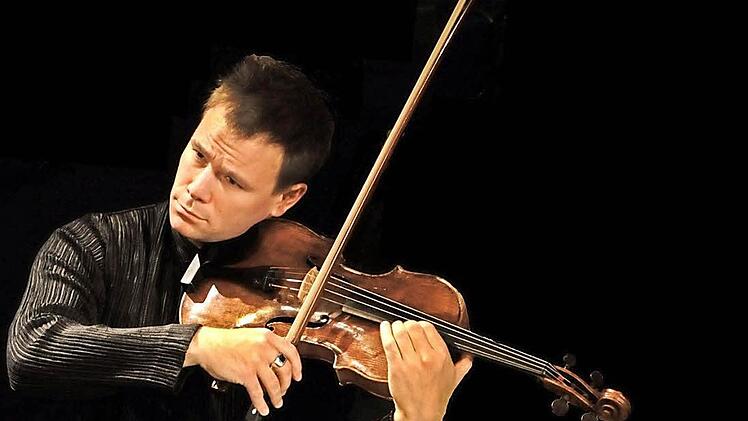 Amihai Grosz, 1. Solo-Bratscher der Berliner Philharmoniker, beeindruckte als Solist in Berlio' "Harold in Italien" beim Sinfoniekonzert des Landestheaters Coburg.Fotos: Jochen Berger