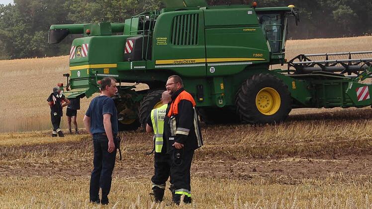 Dieser defekte M&auml;hdrescher verursachte den Brand. Fotos: Daniel Ruppert