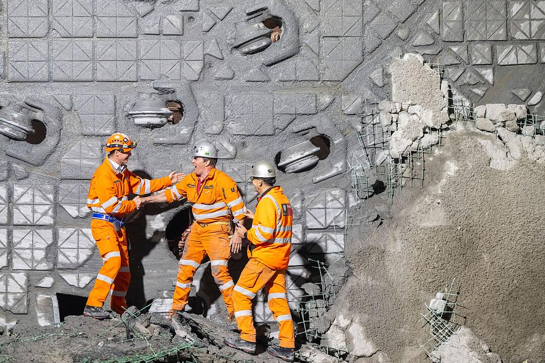 Bau am zweiten Gotthardtunnel