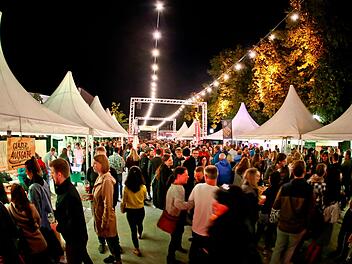 Bayreuth: Craft Brauer Festival 2023 findet statt - welche Spezialitäten auf die Besucher warten Bayreuth: Craft Brauer Festival 2023 findet statt - welche Spezialitäten auf die Besucher warten