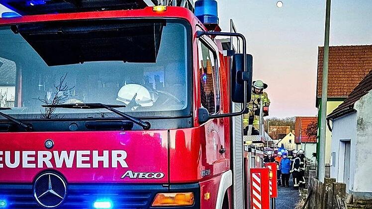 Stegaurach: Feuerwehr kommt Rettungsdienst zu Hilfe - "schwere Erkrankung"
