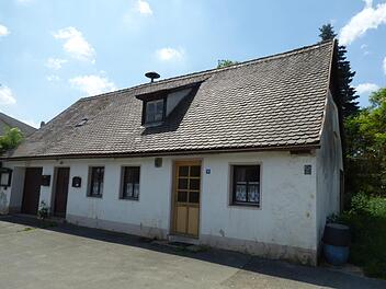 Das Feuerwehrgerätehaus in Leutzdorf Foto: Thomas Weichert