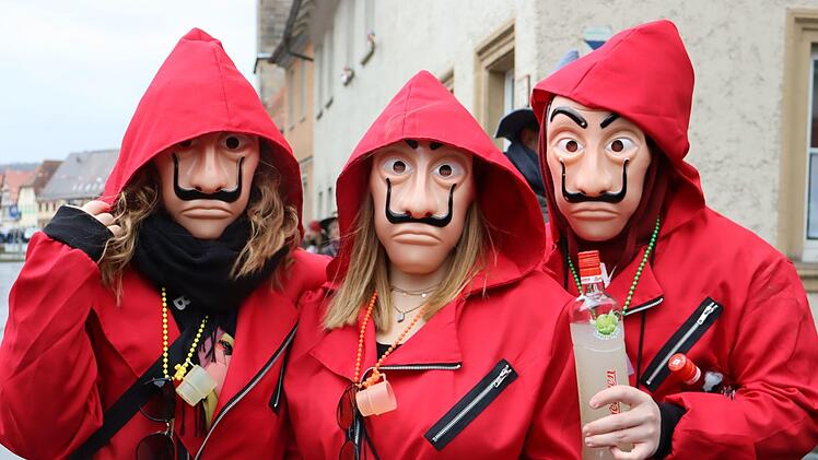 Weismainer Fasching mit guten GetränkenRoland Dietz