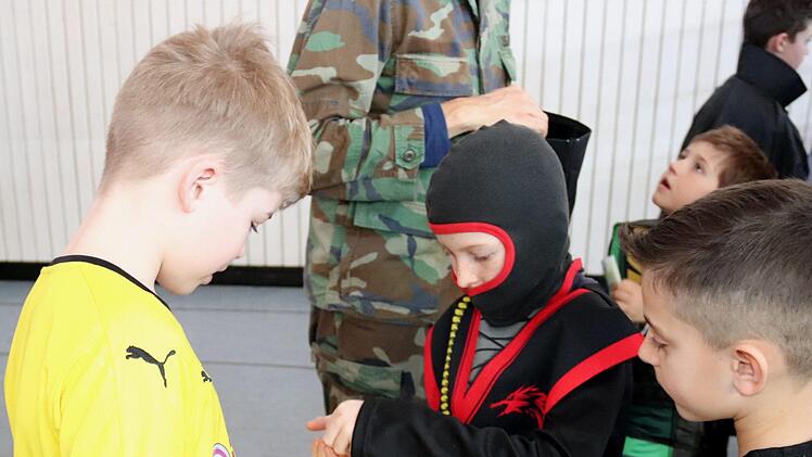 Impressionen vom Kinderfasching     Foto: Johanna Blum