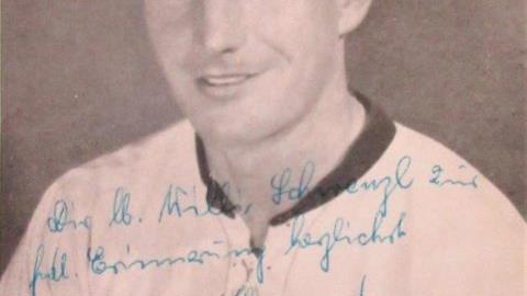 Erinnerungsbild von Fritz Walter mit einer Widmung für Sportfreund Willi Schwenzl Foto: privat