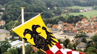 Blick von der Burgruine Botenlauben auf die Stadt Bad Kissingen. Foto: Werner Vogel