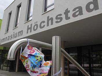 Maskenpflicht im Unterricht - das gibt es jetzt zu Schulbeginn auch an den weiterführenden Schulen in Höchstadt. Foto: Karina Brock