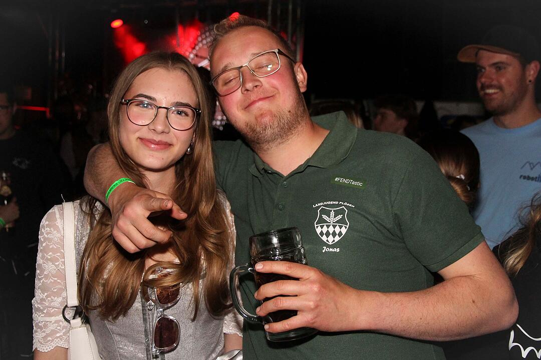Gefeiert wurde mit der Kult-Partyrockband Radspitz!