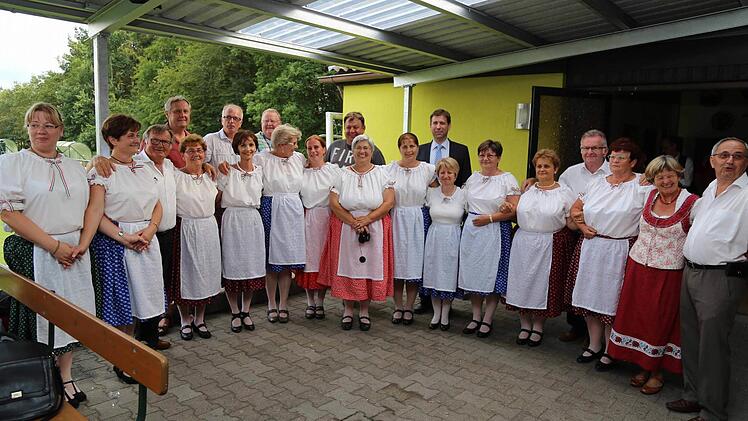 Die ungarische Folkloregruppe Foto: Franz Galster