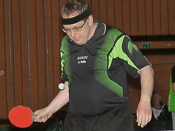 Der überragende Christoph Teille war an der Hälfte der Kronacher Punkte beim 8:8 gegen den TSV Untersiemau beteiligt. Er gewann seine beiden Einzel sowie die Doppel (mit Dimytro Nazaryschyn). Foto: Hans Franz