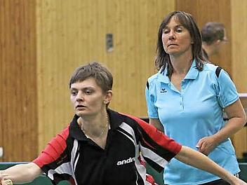 Corina Wachter (vorne) vom TTC Tüschnitz wurde bayerischer Vizemeister im Doppel der C-Klasse. Foto: Horst Marr